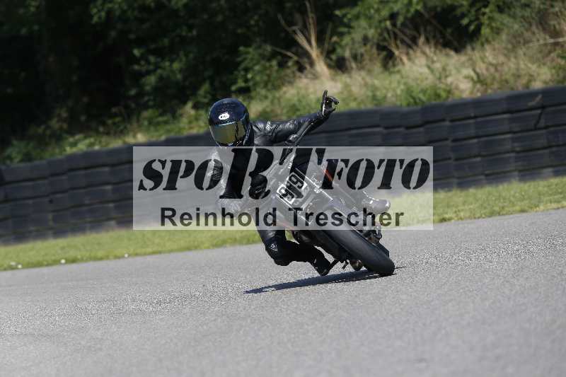/44 09.08.2025 Plüss Moto Sport ADR/Einsteiger/99